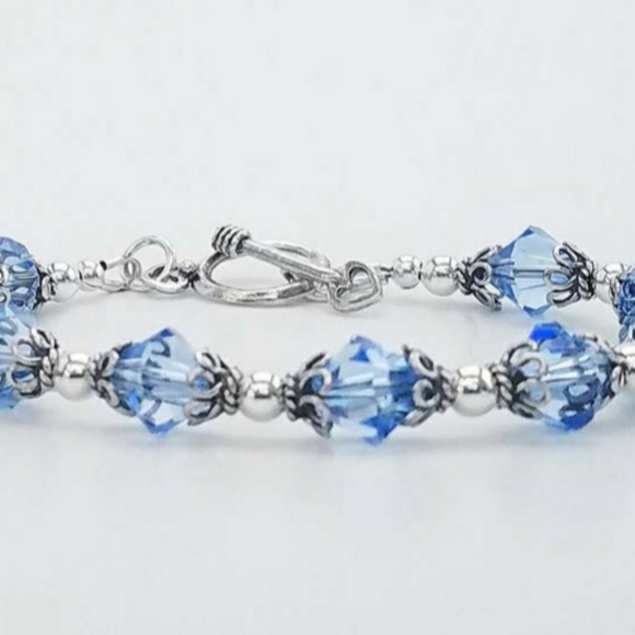 Sterling & Swarovski Blue Bracelet 7.25" Toggle - Picture 2 of 5